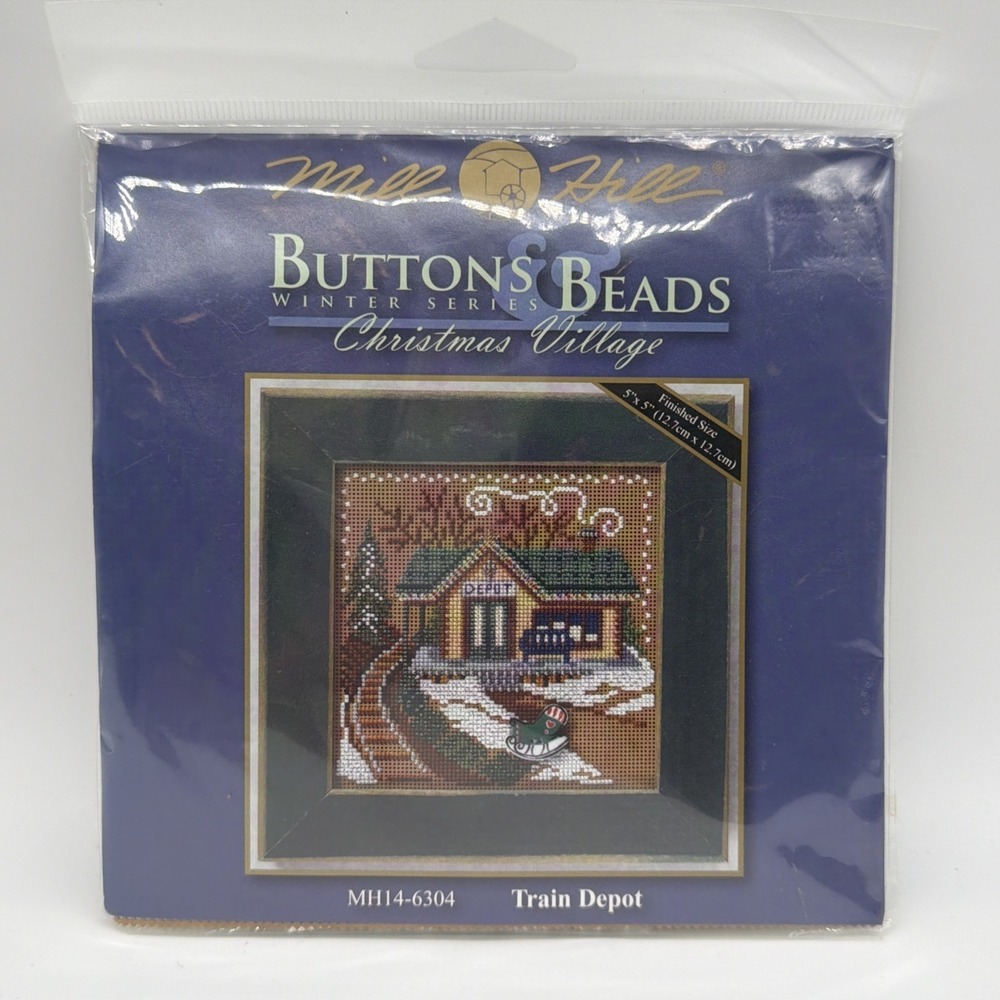 Mill Hill 2006 Button Beaded Christmas Village Kit Train Depot MH14-6304 NEW NOS